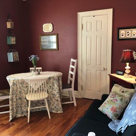 バリー Clydesdale House Bed & Breakfast エクステリア 写真